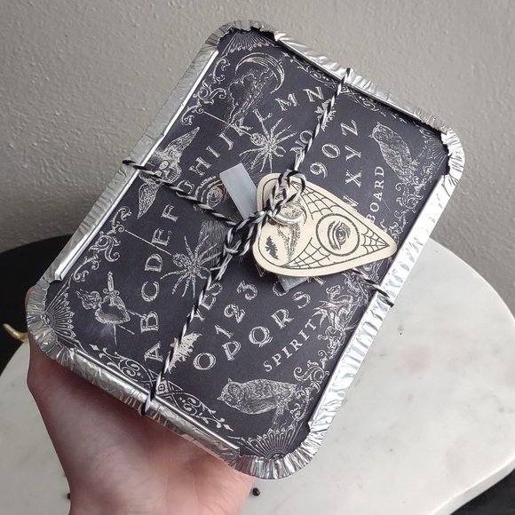 Witchy Snow Fae Potpourri Vanilla Bubblegum Scent with Selenite Blade & Add-ins - Picture 3 of 8